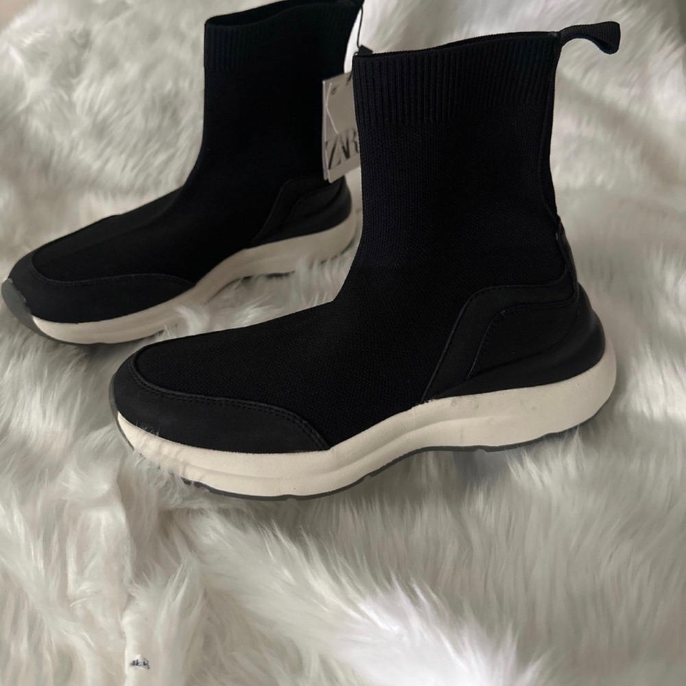 Zara high top sneakers  size 6